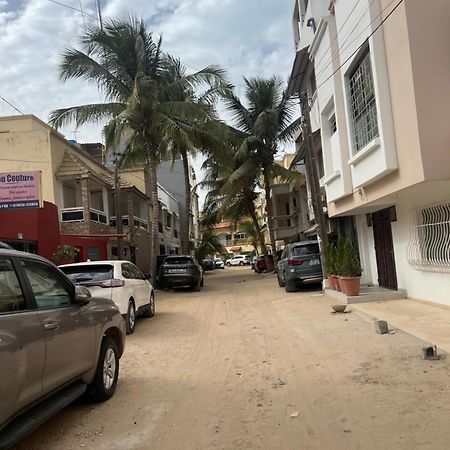 Appartement Luxe Idealement Situe A Dakar Exterior foto
