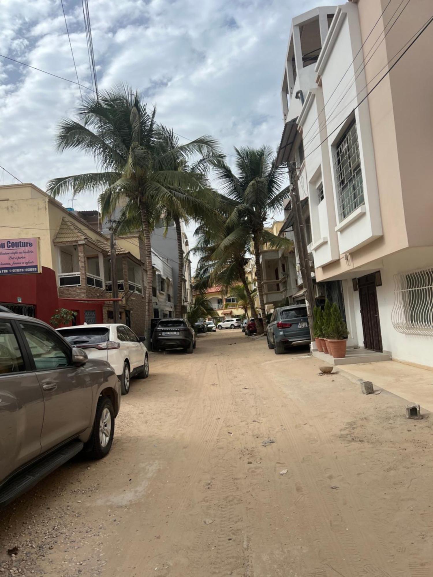 Appartement Luxe Idealement Situe A Dakar Exterior foto